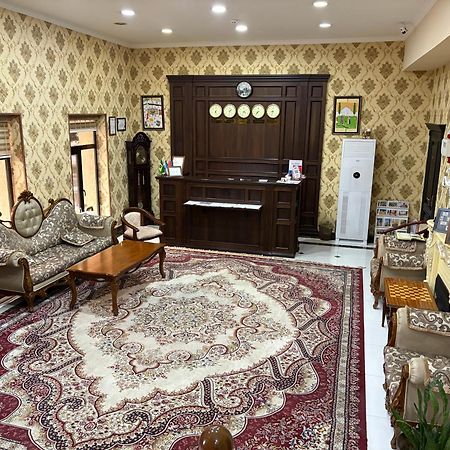 סמרקנד Boulevard Palace Hotel מראה חיצוני תמונה