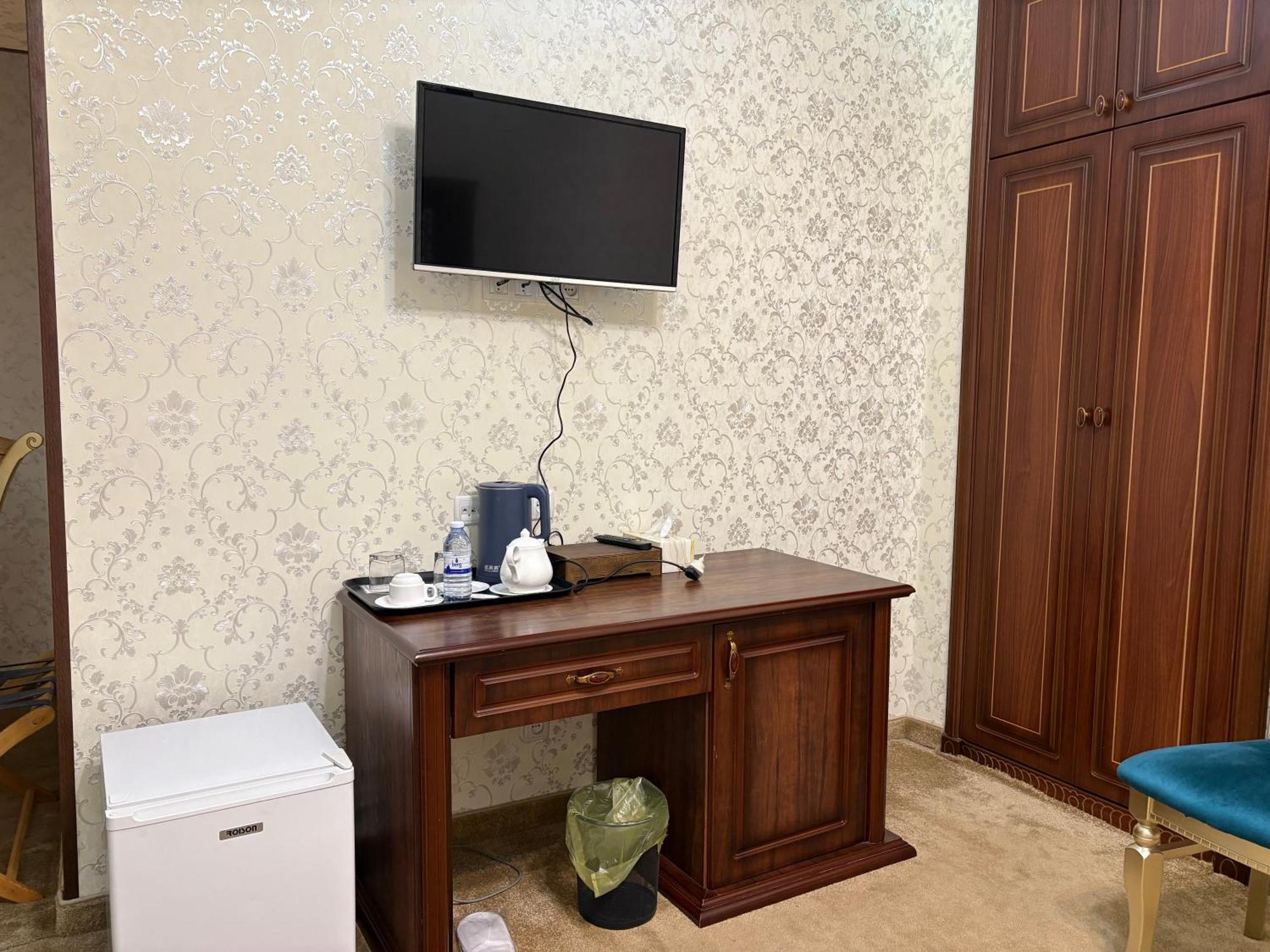 סמרקנד Boulevard Palace Hotel מראה חיצוני תמונה