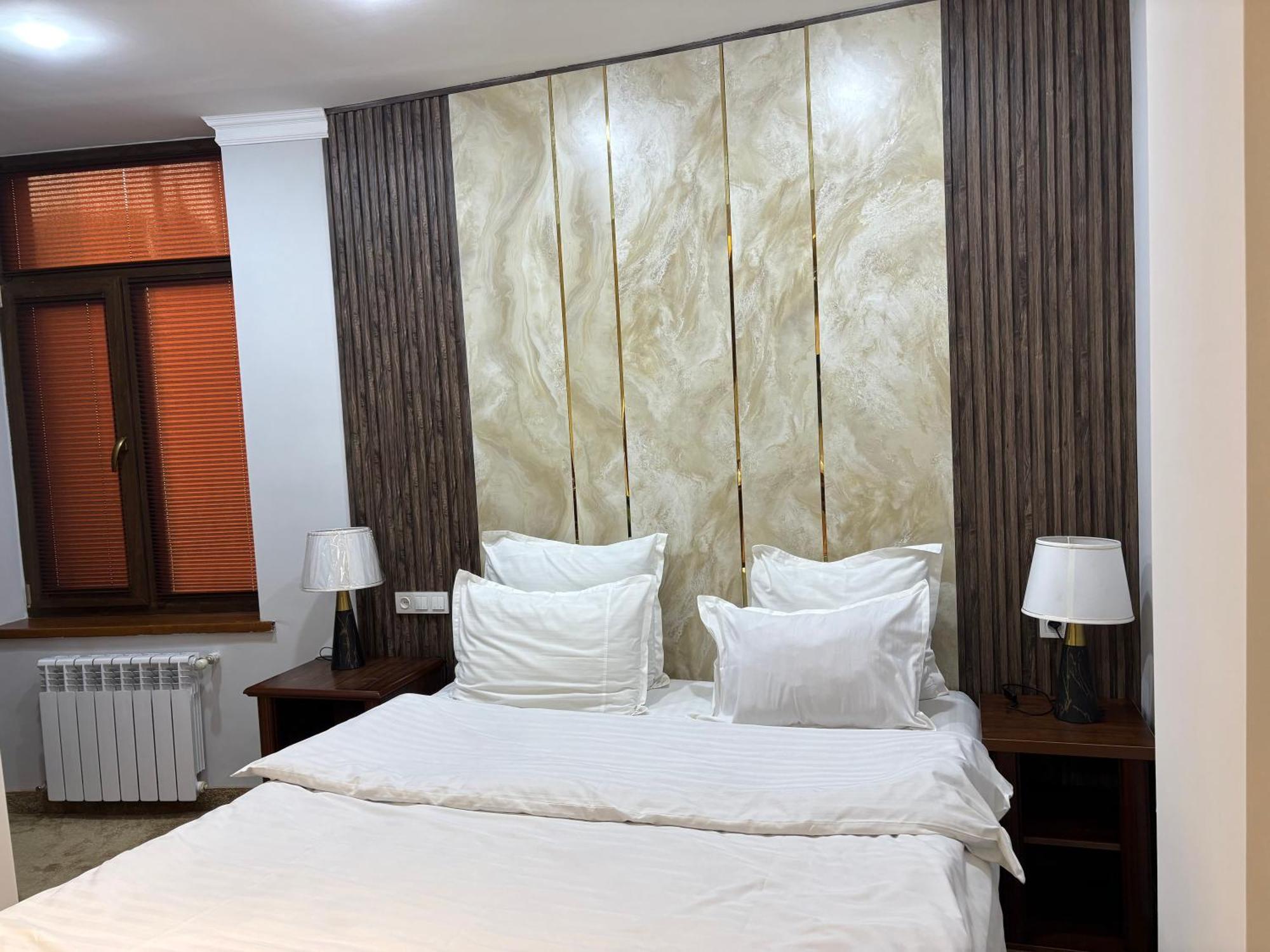 סמרקנד Boulevard Palace Hotel מראה חיצוני תמונה